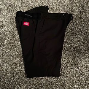 Dickies pants size medium